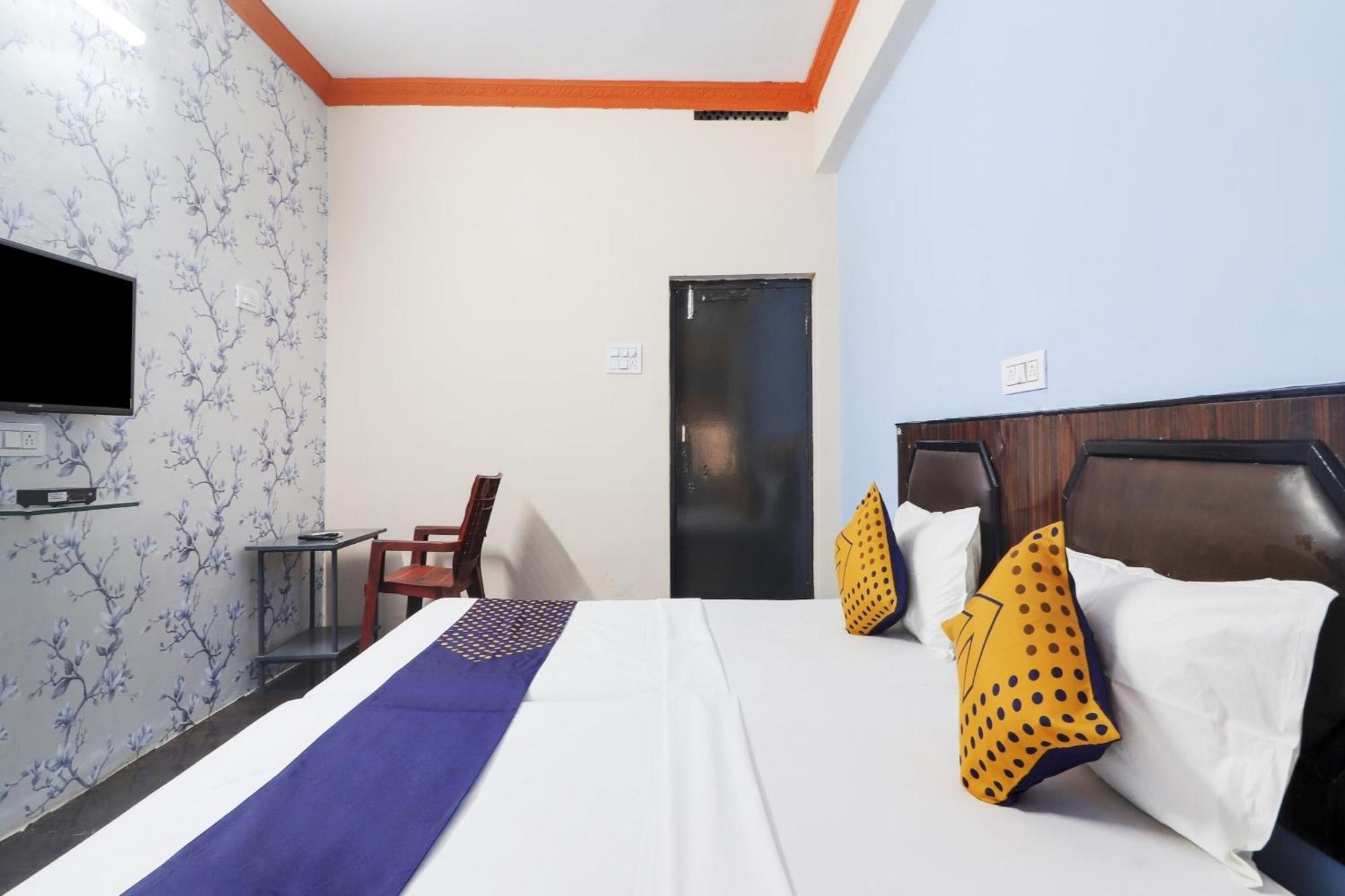สปอต ออน 74966 ศรีอมรทีป โฮเทล Hotel ไฮเดอราบัด ภายนอก รูปภาพ